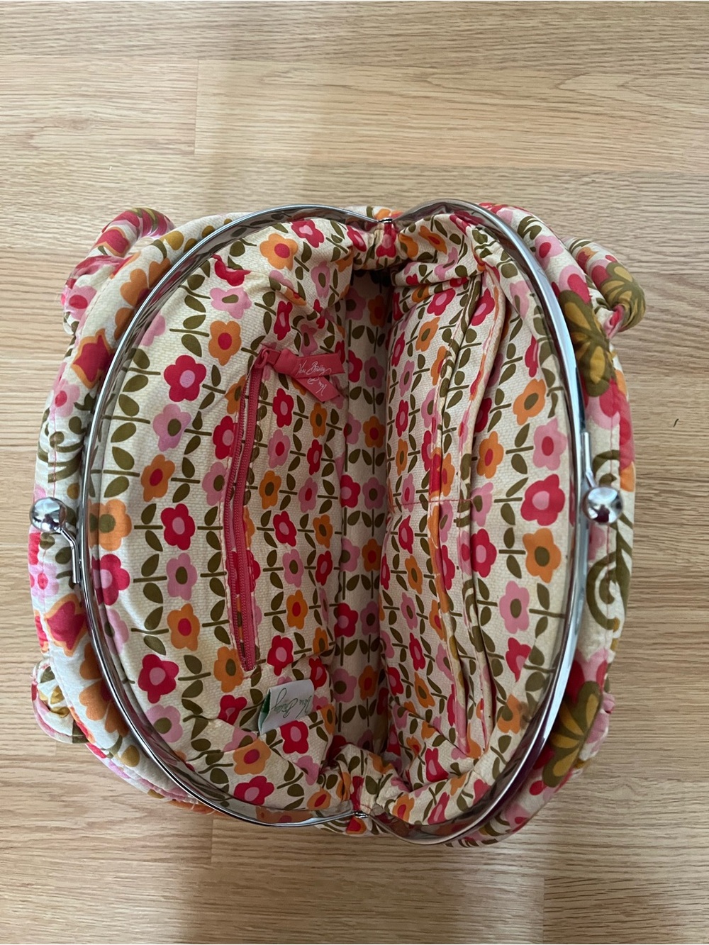 Floral Quilted Shoulder Bag - Multi-color - Picture 6 of 8